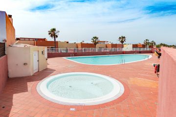 Las Americas II_pool-1
